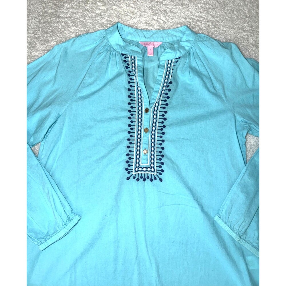 Lilly Pulitzer Top Blouse Embroidered Size S Lightweight Tunic Blue Elsa Cotton - Picture 2 of 10